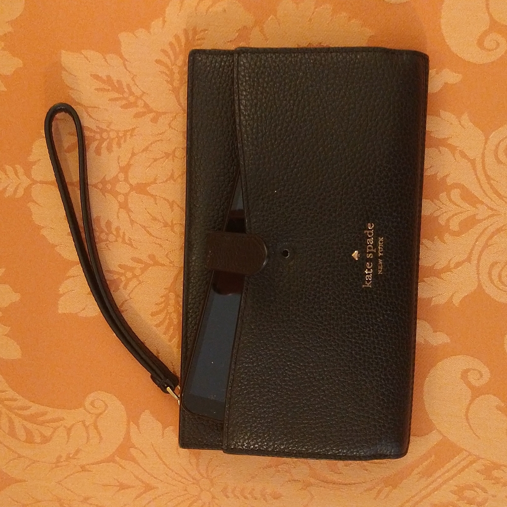 GUC. Kate Spade black pebbled leather phone case wallet.MP